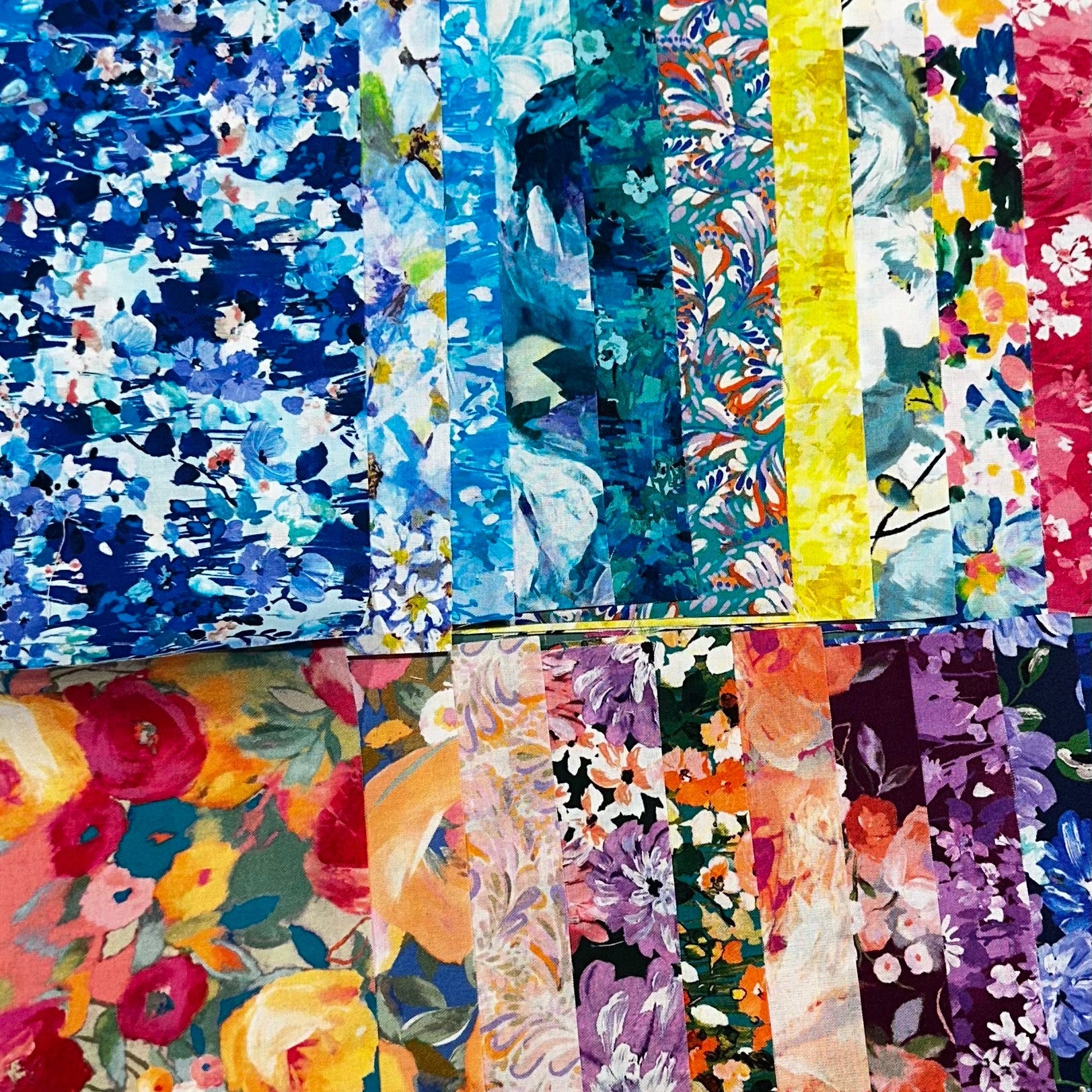 Builder Robert Kaufman Painterly Petals Valley – CollageFabric.com