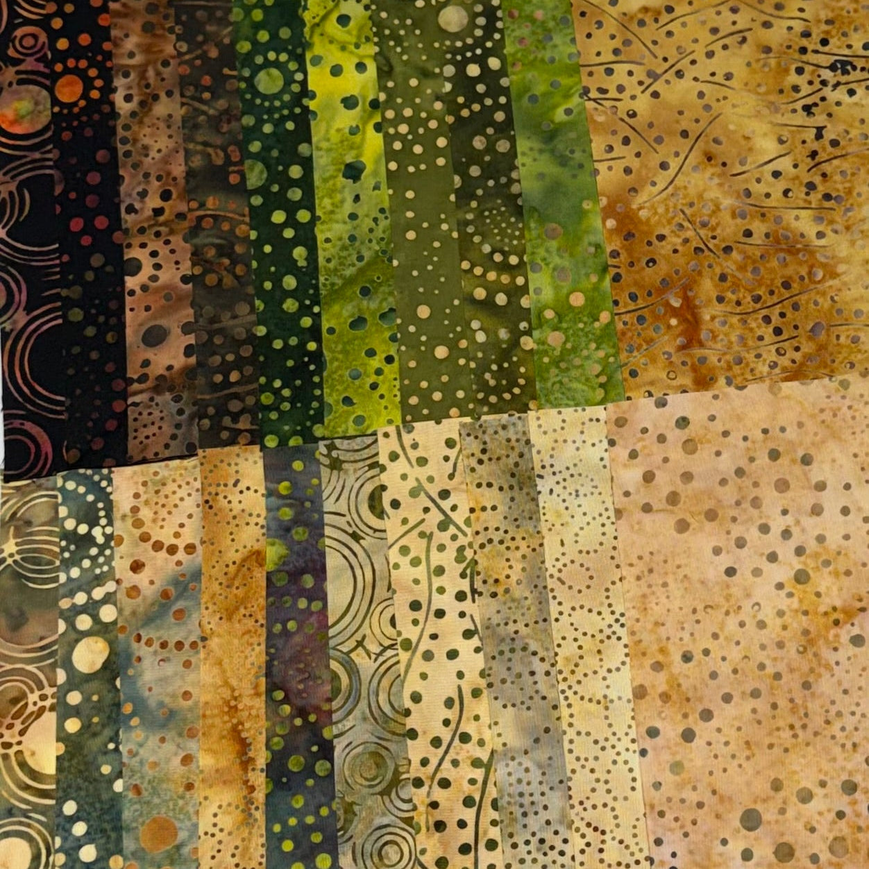 Island Batik Dotmania