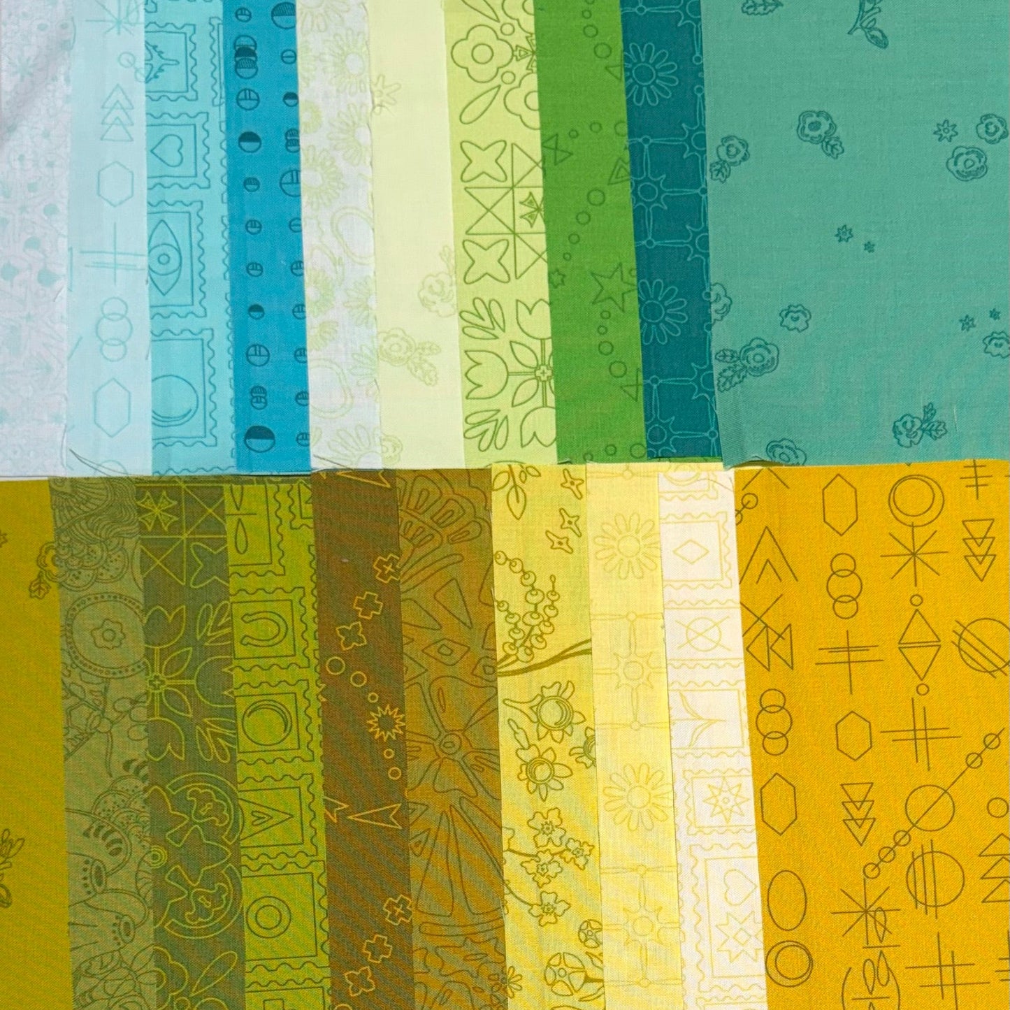 Andover Alison Glass Color Camp Grove